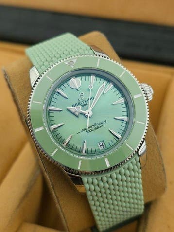 Breitling - Superocean Heritage - A10390 - Unisex -, Handtassen en Accessoires, Nieuw