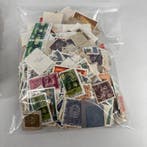 Wereld 1915/1995 - Lot met meer dan 1.000 vintage postzegels, Gestempeld