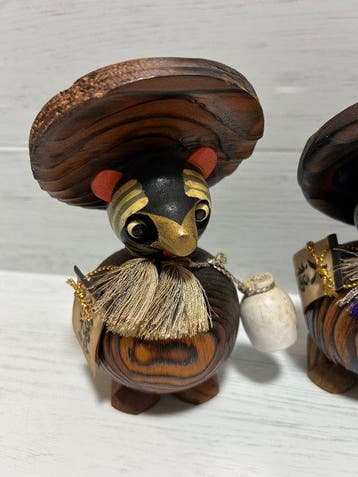 Vintage Japans houten tanuki volkskunstset – 5 stuks –