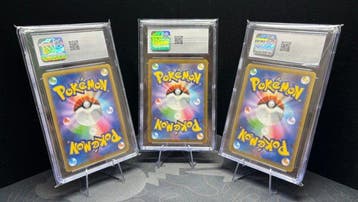 Pokémon - 3 Graded card - Charizard, Mega Charizard Holo,