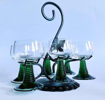 Wijnglas - Vintage Römer wijnglazenset in smeedijzeren, Antiek en Kunst