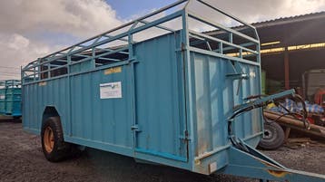 Veewagen MASSON 6m hydraulisch op en neer, Articles professionnels, Agriculture | Outils, Ophalen, Transport