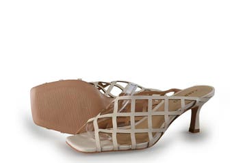 Carrano Sleehakken in maat 39 Wit, Kleding | Dames, Verzenden, Wit, Zo goed als nieuw, Schoenen met hoge hakken