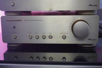 Marantz - SC-22 / MA-22 (set van afzonderlijke componenten)