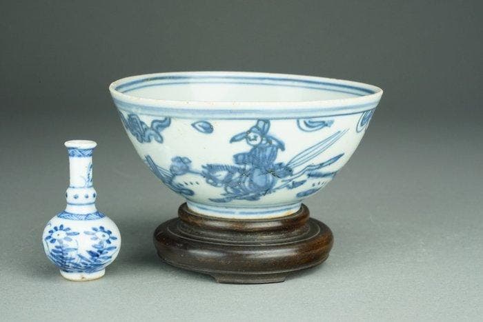 Bowl - Porselein - Scholar on Horse - China - Jiajing, Antiek en Kunst, Antiek | Overige Antiek