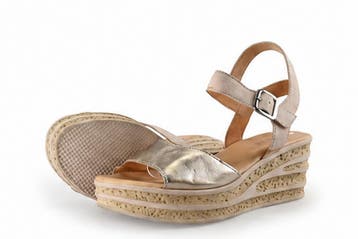 Gabor Sleehakken in maat 40½ Goud, Kleding | Dames, Schoenen, Overige kleuren, Verzenden, Gabor, Schoenen met hoge hakken