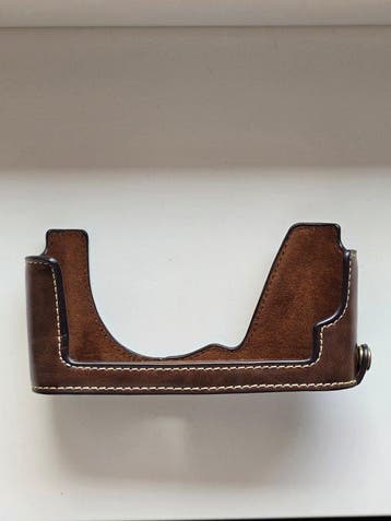 Megagear Half case per Leica CL Cameratas