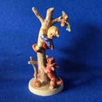 Goebel - Beeldje - Hummel #56/A - Boy Apple Tree Dog /