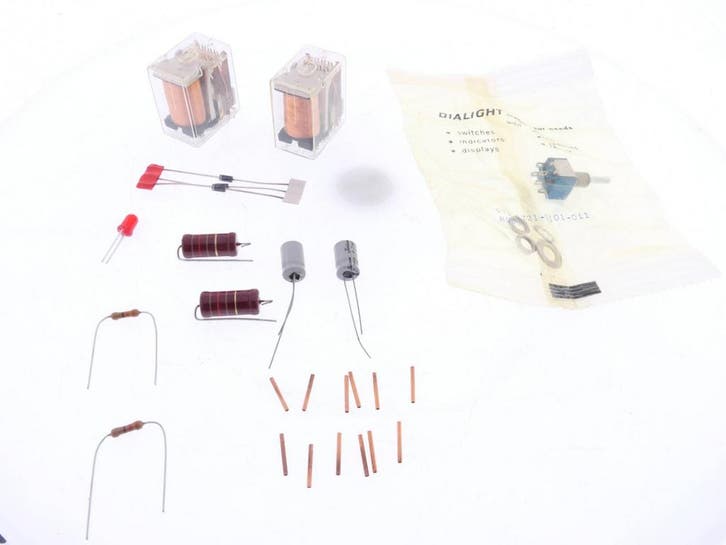 Set relais en elektronica 45053 #5070 (Alle schalen), Hobby en Vrije tijd, Modeltreinen | Overige schalen, Overige typen, Zo goed als nieuw