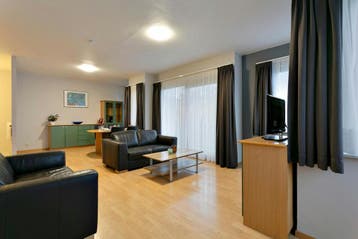 Appartement aan Avenue Henry Dunant, Evere, Immo, 50 m² of meer