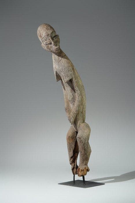 Een houten beeld. - Lobi - Ghana, Antiquités & Art, Art | Art non-occidental