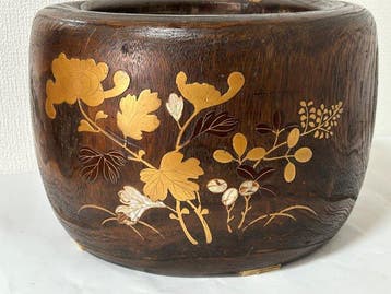 Hout, koper en andere - Japanse houten hibachi () met