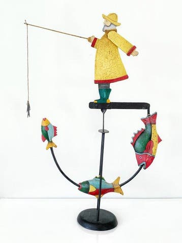 sculptuur, Vintage Balancing Fisherman Toy – Moving Folk Art