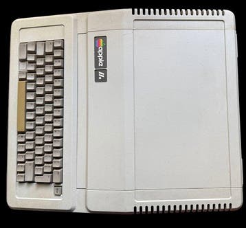 Apple IIe - Computer, Nieuw