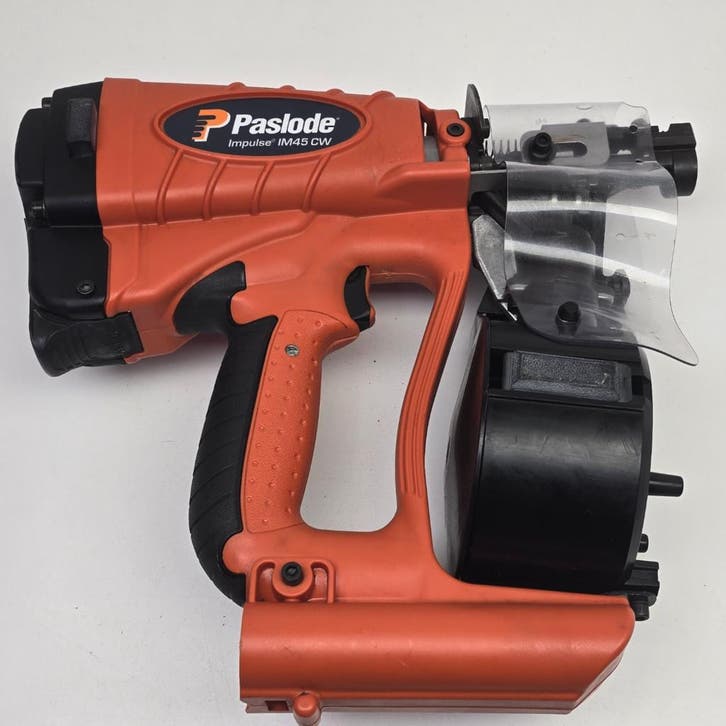Paslode IM45 CW Impulse Asfaltnagel Tacker Op Gas 22-35 m..., Bricolage & Construction, Outillage | Autres Machines, Enlèvement ou Envoi