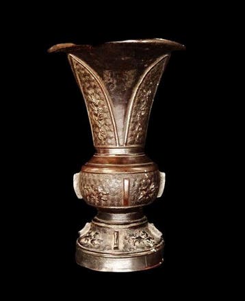 Oud-Chinees Antiek Chinees - gu-vaas van brons met
