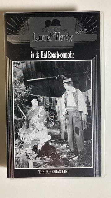 LAUREL & HARDY IN DE HAL ROACH-COMEDIES THE BOHEMIAN GIRL