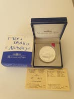 Frankrijk. 1 1/2 Euro 2002 Vol au-dessus de lAtlantique