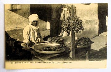 Algérie,  - Ouled-Naïls, Café Maure, Ecole de tapis,