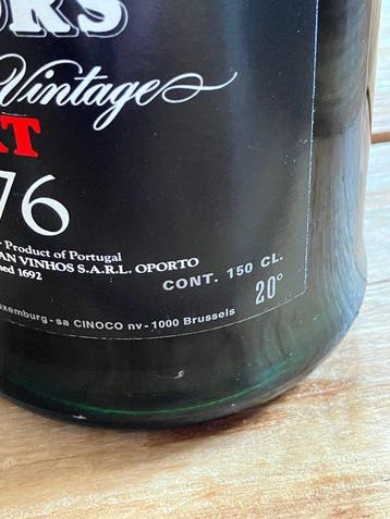 1976 Taylors - Late Bottled Vintage Port - Porto - 1 Magnum, Collections