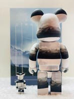 Medicom Toy - BE@RBRICK Death Stranding 400% & 100%