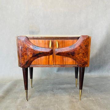 Armoire - Bois, la première moitié du XXe siècle en Italie