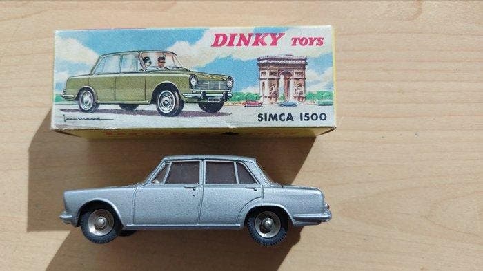 Dinky Toys 1:43 - Modelauto - Simca 1500, Hobby en Vrije tijd, Modelauto's | 1:5 tot 1:12