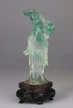 Kwanyin en Fluoriet - Sculptuur/Beeldje - Sokkel en Hout -