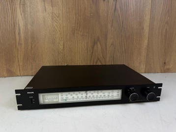 Philips - 170 - Black Tulip Series Tuner