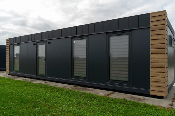 OK-Unit 11.20 m x 3.20 m | woonunit |  prefab woonunit, Zakelijke goederen, Machines en Bouw | Keten en Containers