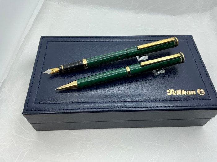 Pelikan - Green Marble Vulpen en Balpen - Zonder, Verzamelen, Pennenverzamelingen
