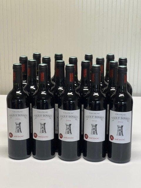 2016 Chateau Tour Saint Bonnet. - Médoc - 12 Flessen (0.75, Collections, Vins