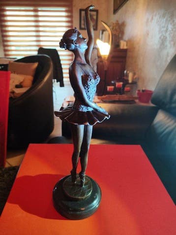 Figuur - Bronzefigur Ballerina XXL 41CM - Brons, Marmer