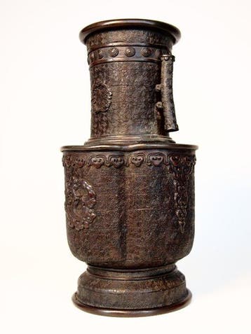 Vaas - Brons, Zeldzame bronzen vaas met fijn gegraveerd, Antiek en Kunst