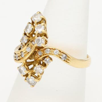Bague - 18 carats Or jaune Diamant (Naturelle), Bijoux, Sacs & Beauté