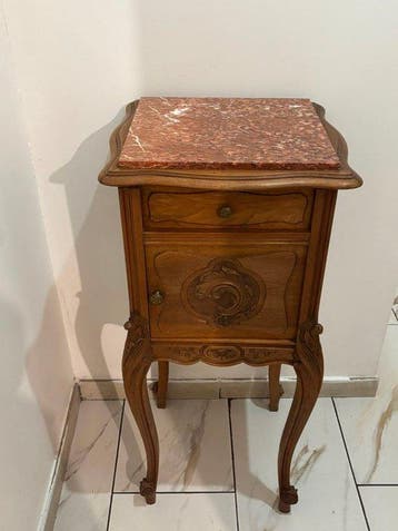 Nachtkastje - Nachtkastje in Louis XV-stijl – walnotenhout