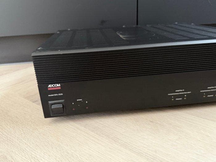 Adcom - GFA-2535 Solid state eindversterker, Audio, Tv en Foto, Radio's