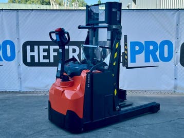 Toyota SWE120XR (2018) 250 cm +schuif mast +stelbare vorken, 1000 tot 2000 kg, Elektrisch, Stapelaar, Toyota