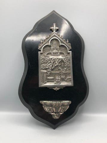 Gothique Bénitier - 1880-1920 - Bénitier de Lourdes - 29 cm