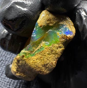97ct Kristal Opaal Ruw- 19.4 g