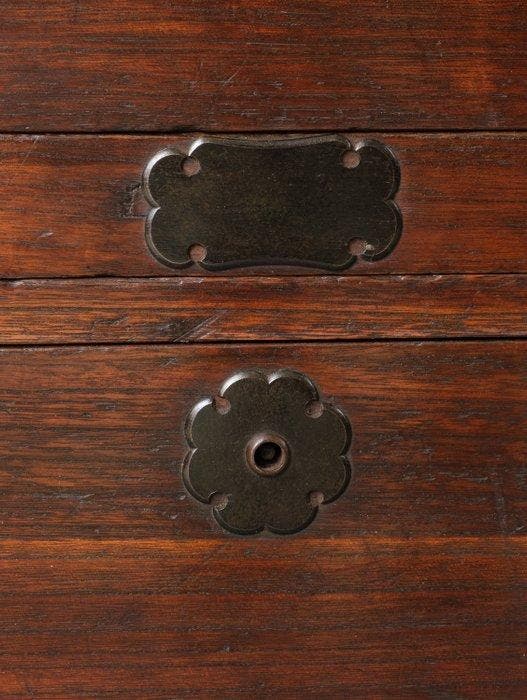Armoires à vêtements (cabinet de tiroirs) - Bois de Kiri, Antiquités & Art, Antiquités | Autres Antiquités