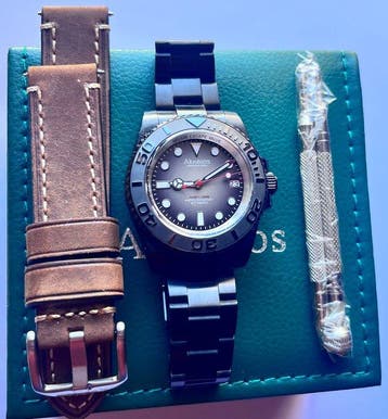 Akheilos - Sans prix de réserve - Shark 3D Ceramic Bezel IP, Nieuw