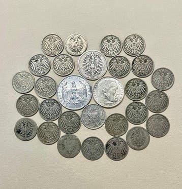 Duitsland. 25 x 5 Pfennig, 3 Mark, 2 Reichsmark, 1 Mark, ½
