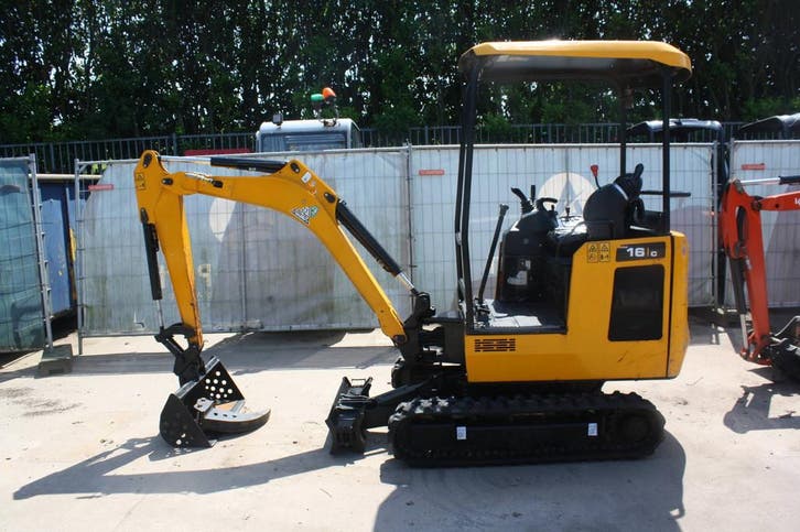 Veiling: Minigraver JCB 16C-1 Diesel 2022, Zakelijke goederen, Machines en Bouw | Kranen en Graafmachines, Ophalen