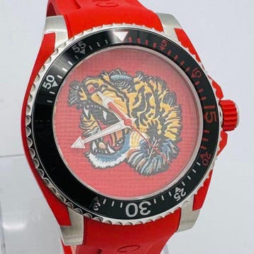 Gucci - Dive Tiger Red - Sans prix de réserve - Homme - 2020