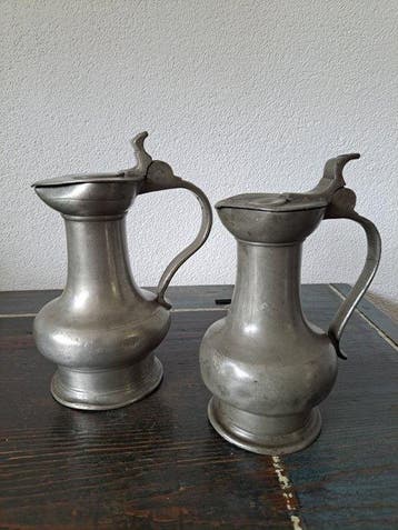 Chope (2) - Étain - 2× carafes Keulse, Antiquités & Art