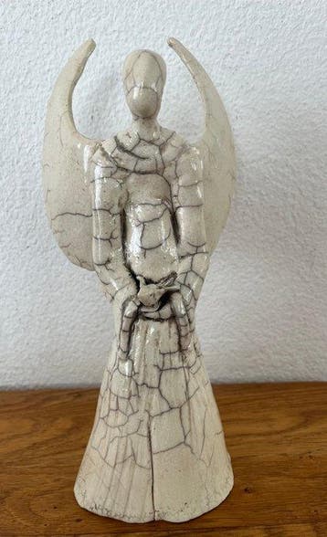 Beeldje - Engel met vogel Cubic Objects (2) - Keramiek