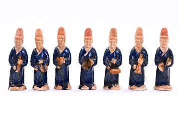 Collectie van 7 polychrome sculpturen - Aardewerk - China -, Antiek en Kunst