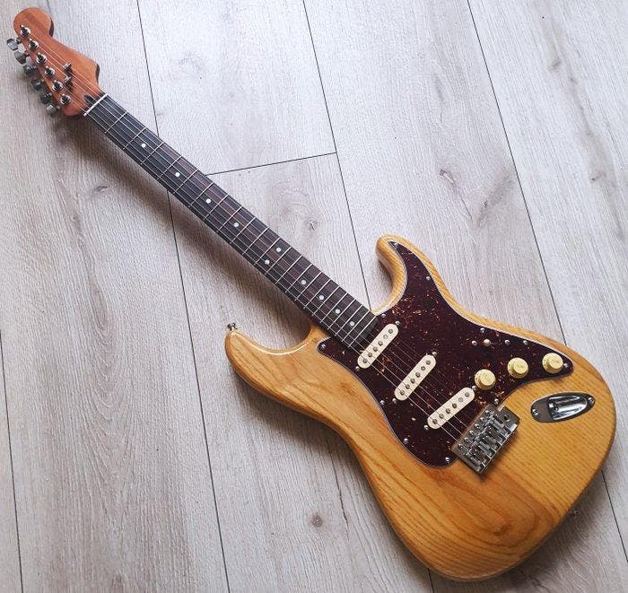 Warmoth- By-Fender USA - Stratocaster - - Elektrische gitaar, Muziek en Instrumenten, Snaarinstrumenten | Gitaren | Akoestisch