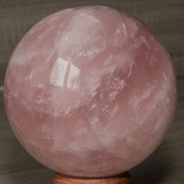 Rozekwarts Fijn gepolijste grote rozenkwartsbol - Hoogte: